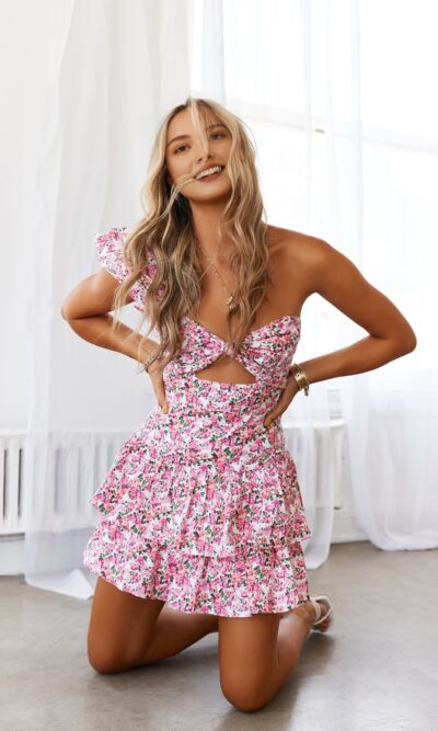Ruffled out dress white white