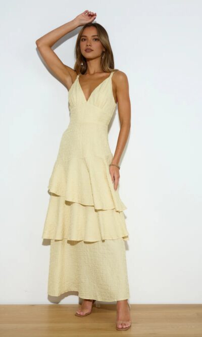 Red Carpet Entrance V-Neck Suspender Dress