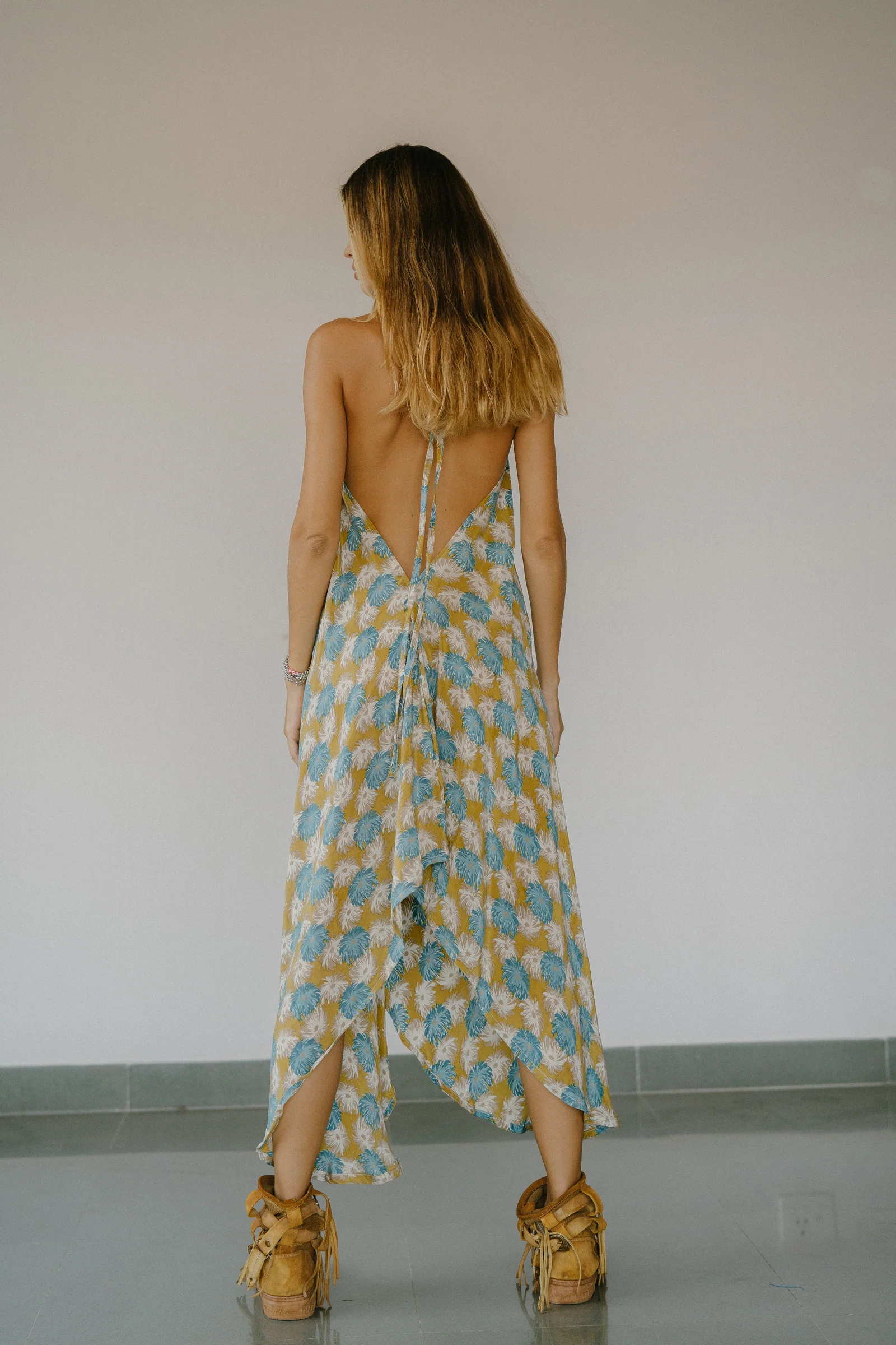 V-Neck Printed Backless Midi Dress